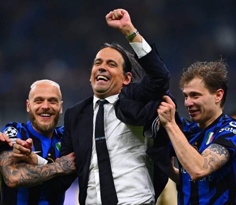 阿尔瓦雷斯 阿尔瓦雷斯