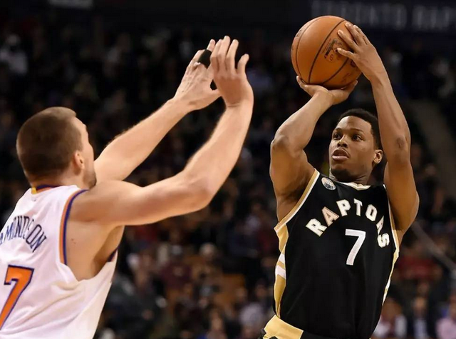 在各方面保 在各方面保