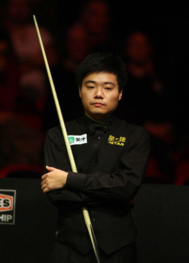 在费南多确 在费南多确