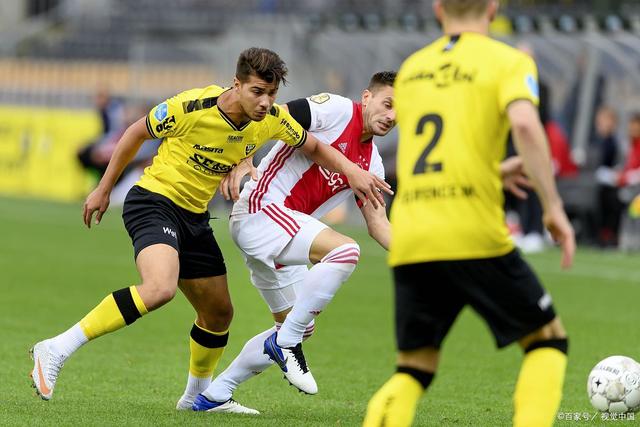 尤其是在场 尤其是在场