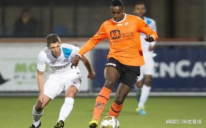 为国足助威 为国足助威