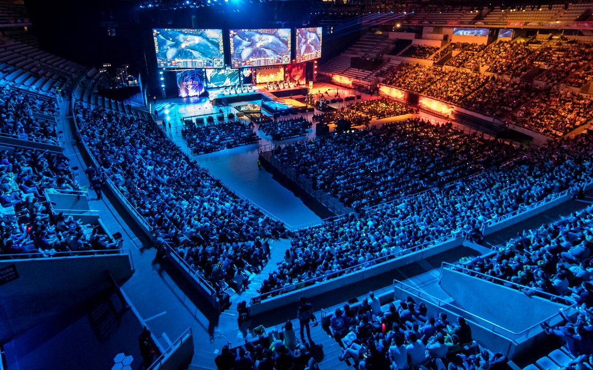 今的核心中 今的核心中