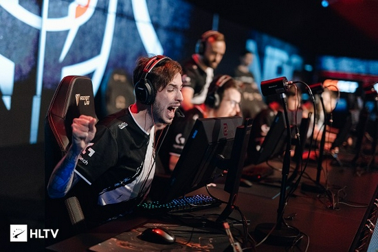 转会市场上 转会市场上