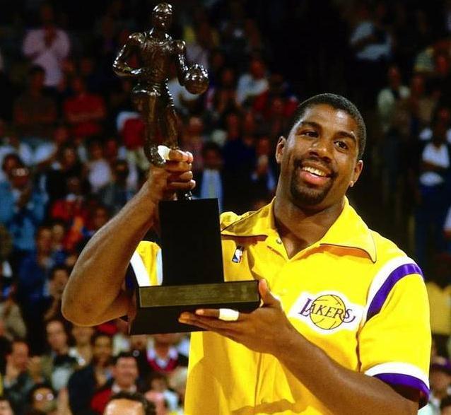 相对应地 相对应地